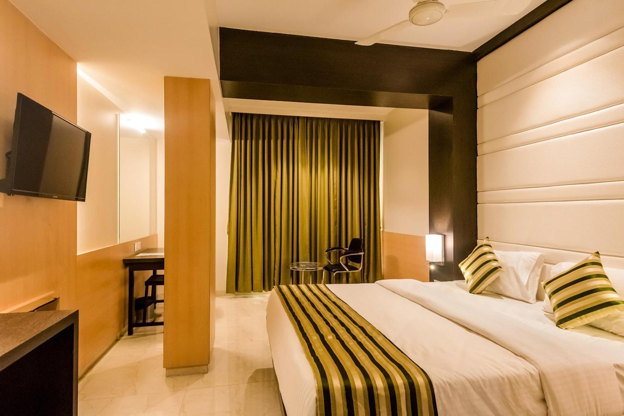 Super Capital O Hotel Konar Inn Turambhe Экстерьер фото